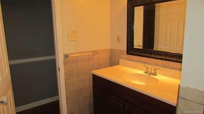 Foto del edificio - 19 Fenmore Dr