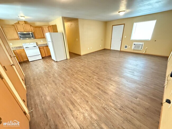 Foto del edificio - Beautiful 3 Bedroom Home in Tieton with Fully Fenced Backyard