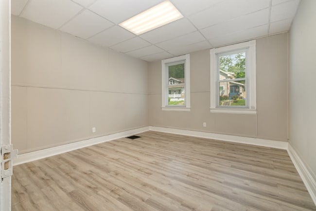 Building Photo - 517 Highland Ave