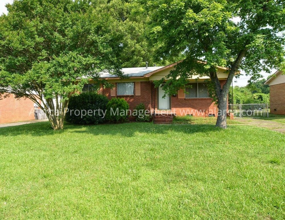 4717 Monmouth Dr, Charlotte, NC 28269 House Rental in Charlotte, NC