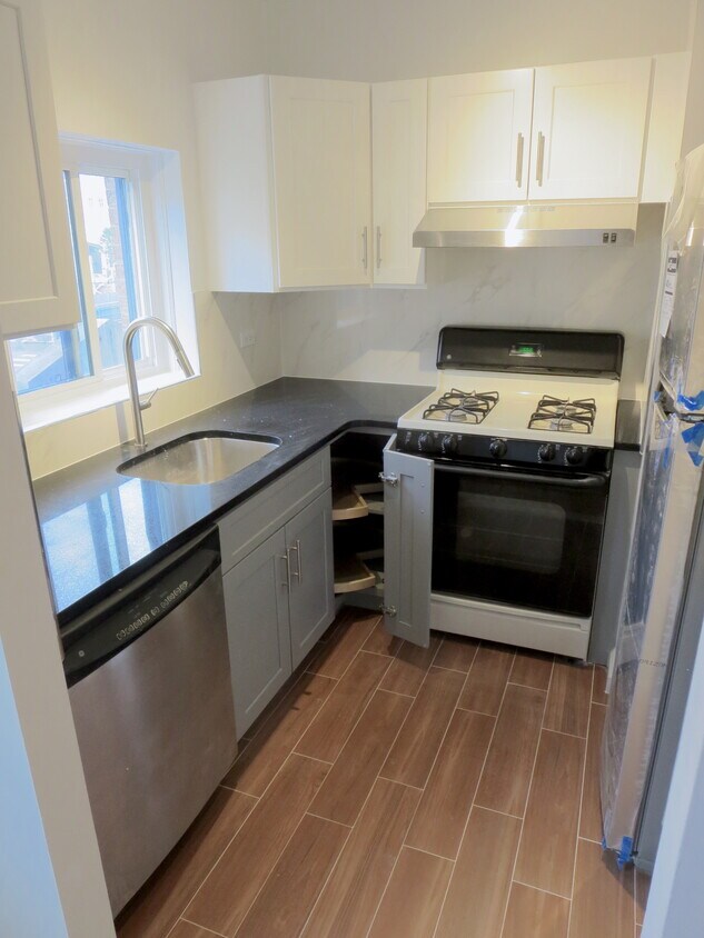 Renovated Kitchen - 158 Sackett St
