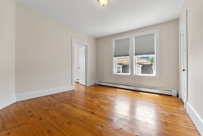 Building Photo - 730 Hale St