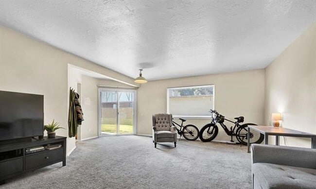 Foto del edificio - 9143 W Cory Ln