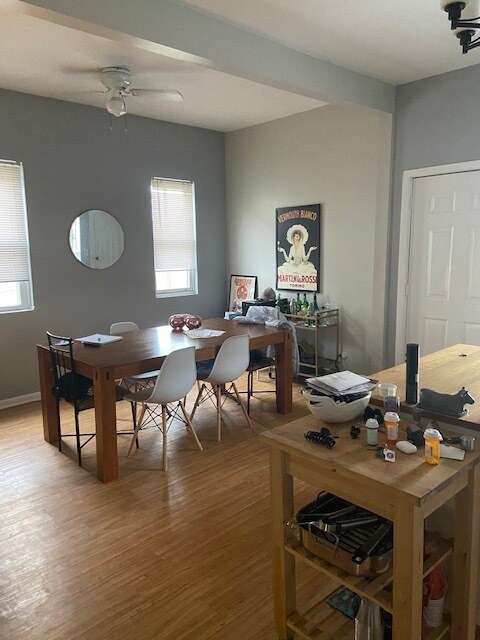 Dining Area - 2525 N Ashland Ave