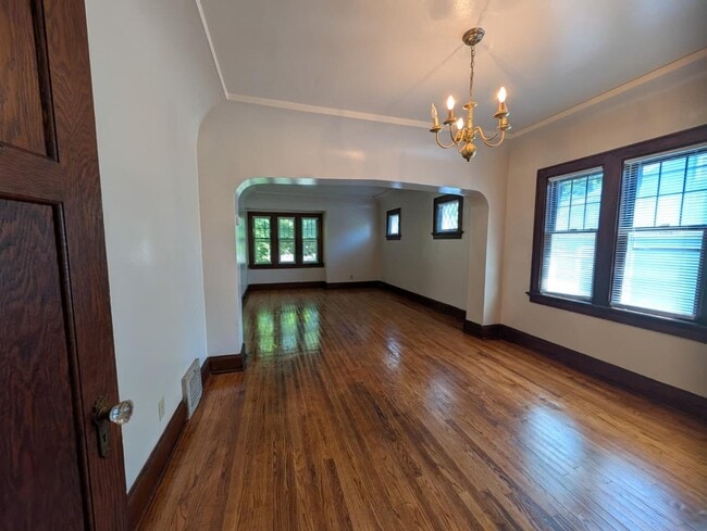 Building Photo - 3215 N 53rd St
