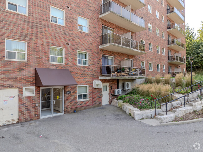 Building Photo - Cedarpoint Apartments