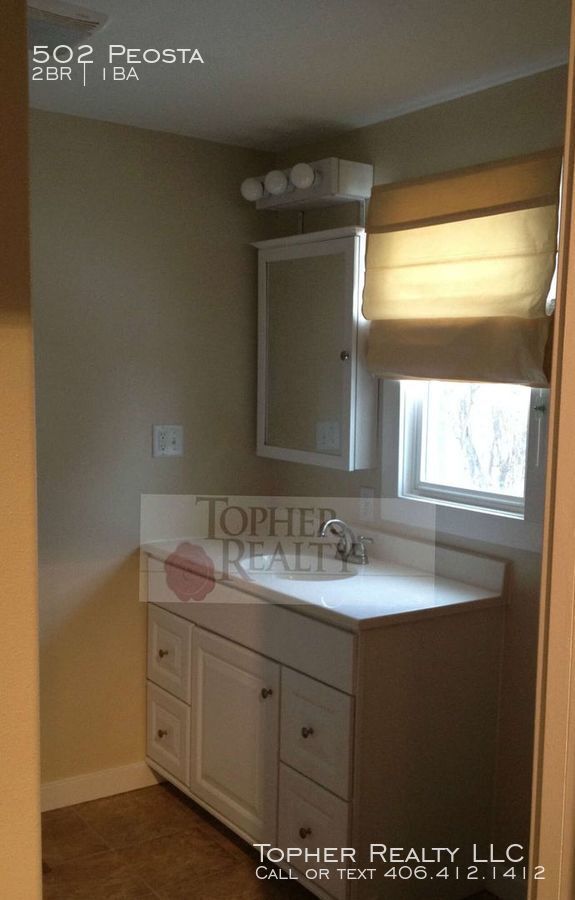 Foto del edificio - 2 Bedroom Home near Carroll College