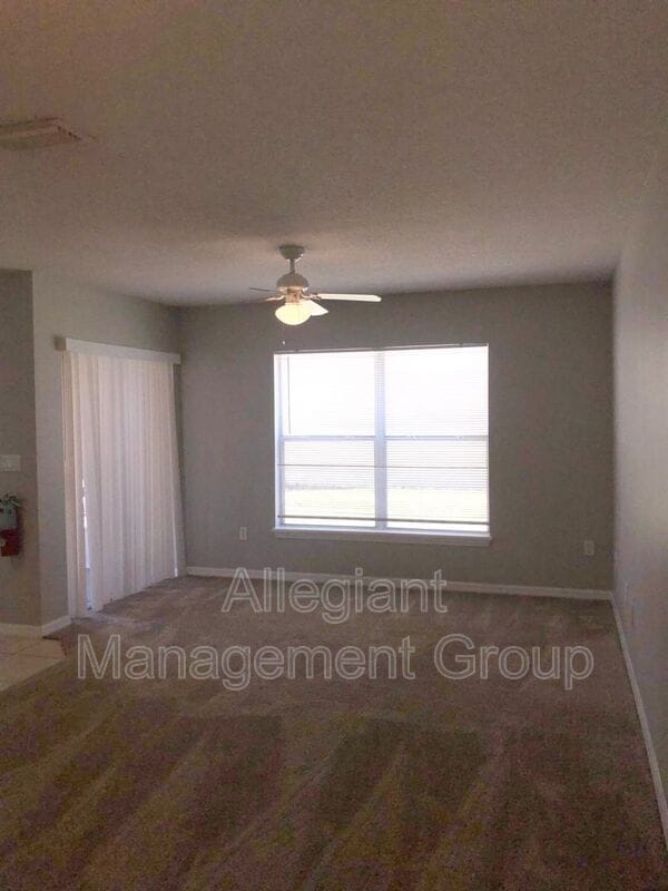 Building Photo - 2777 Club Cortile Cir