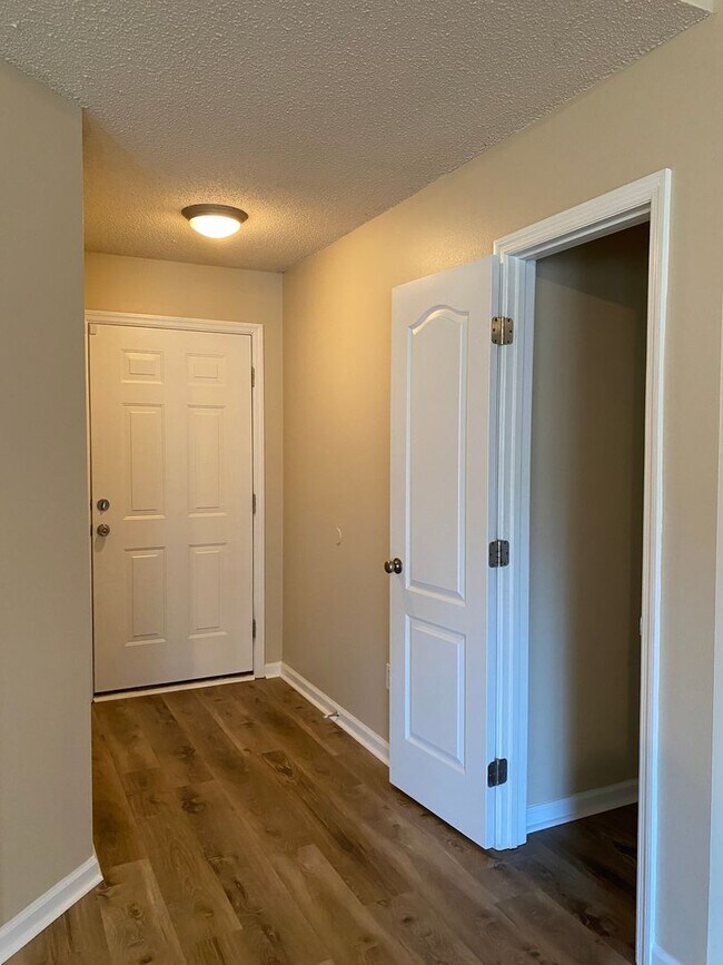 Foto del edificio - Available For Immediate Move-In!