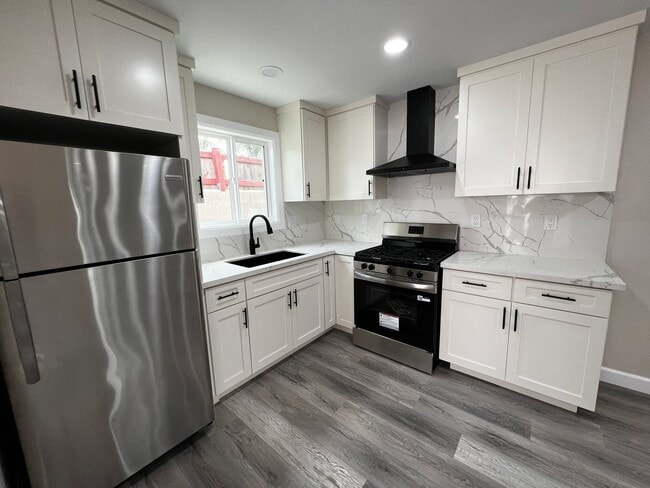 Building Photo - Brand New Three Bedroom and One Bath ADU House for Rent in Pico Rivera