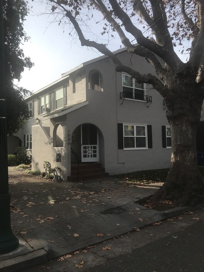 Foto del edificio - 2317 Central Ave
