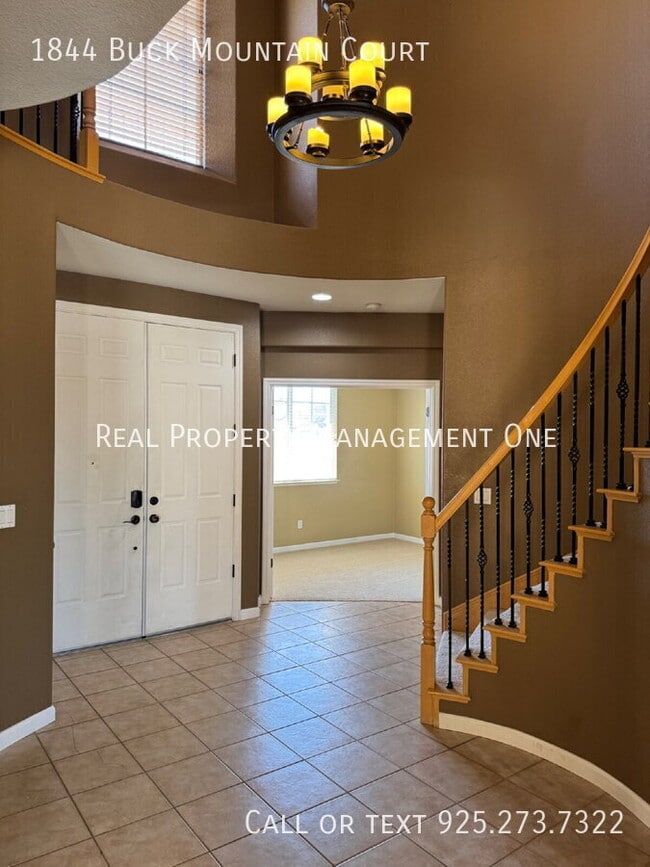 Foto del edificio - 1844 Buck Mountain Ct