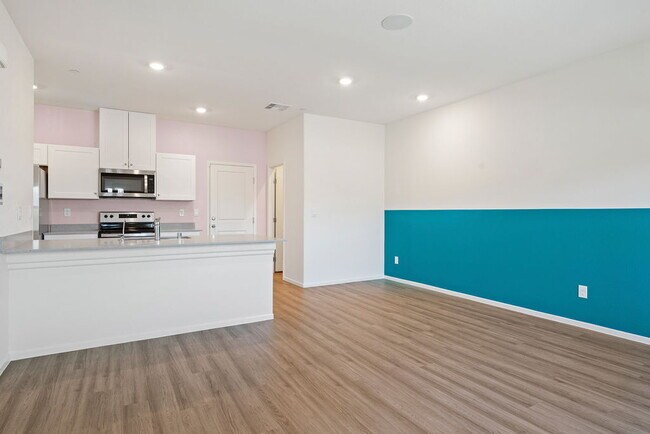 Foto del edificio - 444 Moonlight Cove Dr