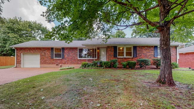 Great lot with beautiful mature trees! - 203 Donelson Hills Dr