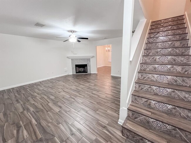 Building Photo - 319 Grand Isle Ln