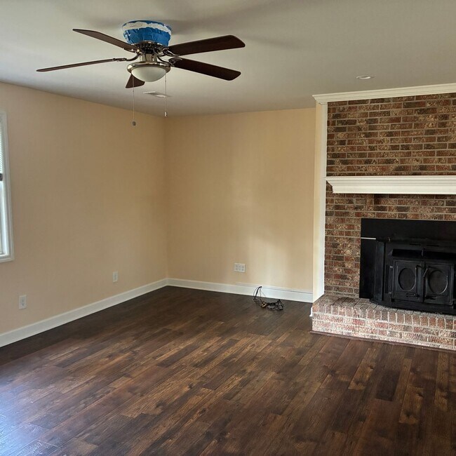 Foto del edificio - 4 Bedroom 3 Bath Home in Winnabow, NC