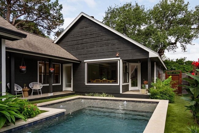 Building Photo - 1709 Alta Vista Ave