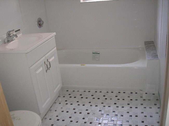 Interior Photo - Modern Kit/Bath, Heat/Hot Water Included, Live-in Manager