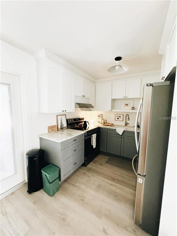 Foto del edificio - 212 Bunkerhill Ln