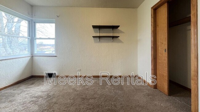 Foto del edificio - 3415 Teays Valley Road