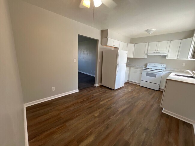 Foto del edificio - 1415 Lancaster St