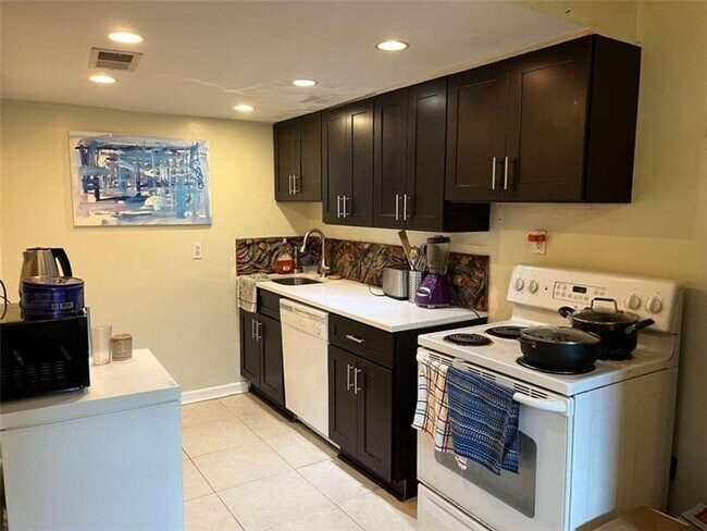 Foto del edificio - 3541 Old Chamblee Tucker Rd