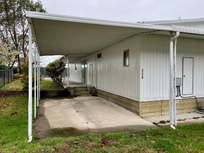 Building Photo - View of Dana Passage - Carports + Shop