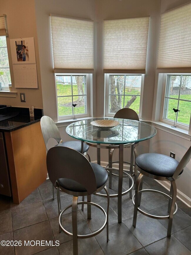 Foto del edificio - 165 Jefferson Dr