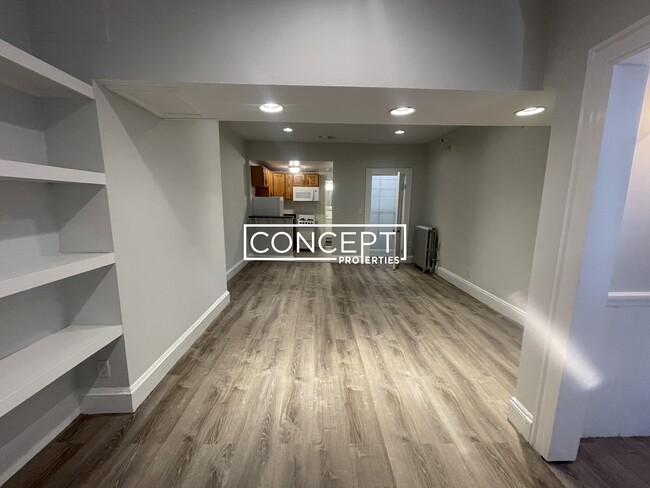 Building Photo - 379 Commonwealth Ave