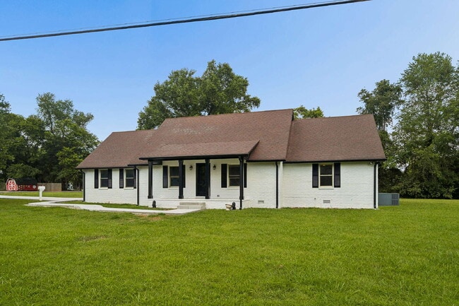 Building Photo - 112 Juniper Dr