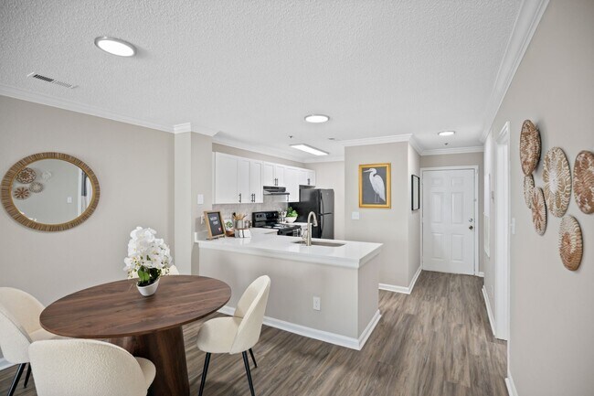 Foto del edificio - Northlake Apartments