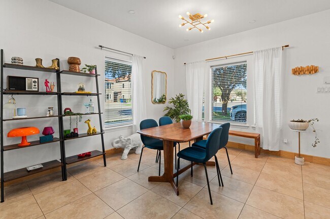 Foto del edificio - 3002 S L Ln