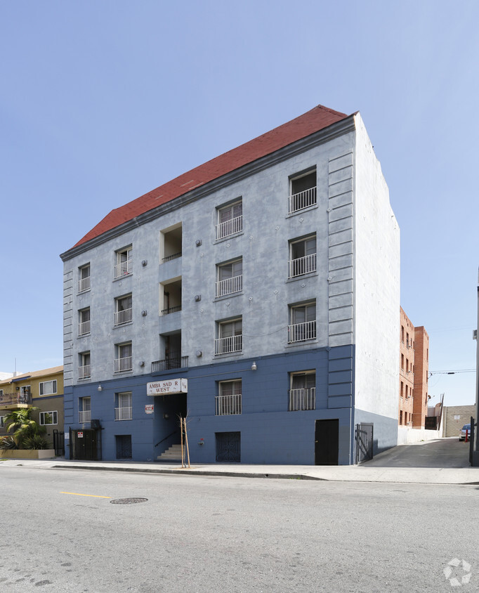Foto principal - Ambassador West Apartments