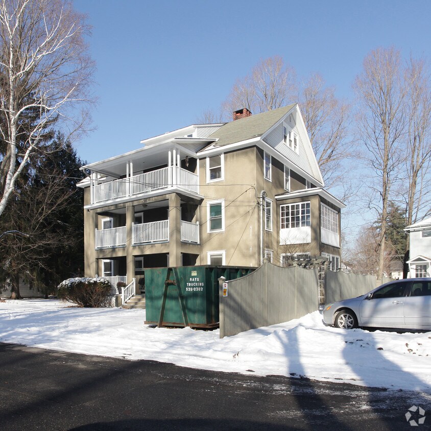 Primary Photo - 12 Manville St
