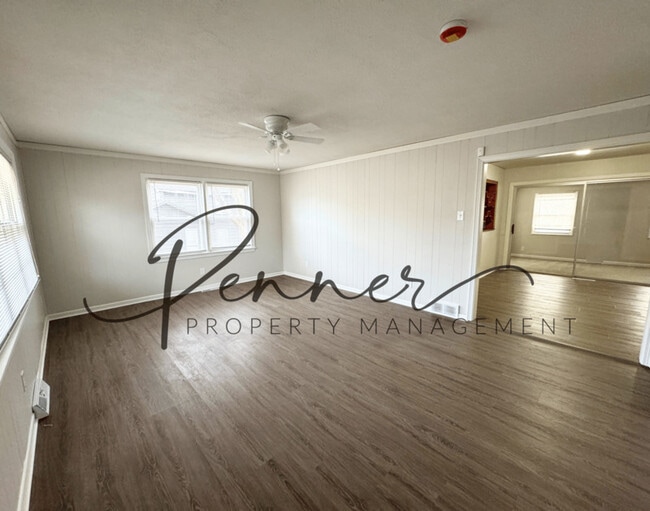 Foto del edificio - 811 S Hardy Ave