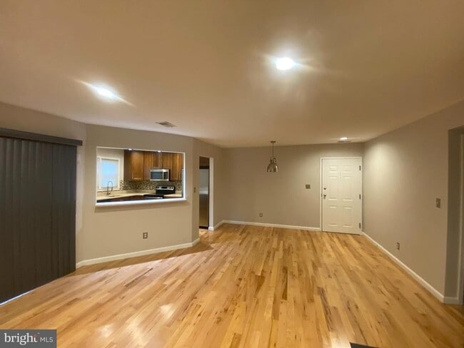 Building Photo - 11202 Beaver Trail Ct