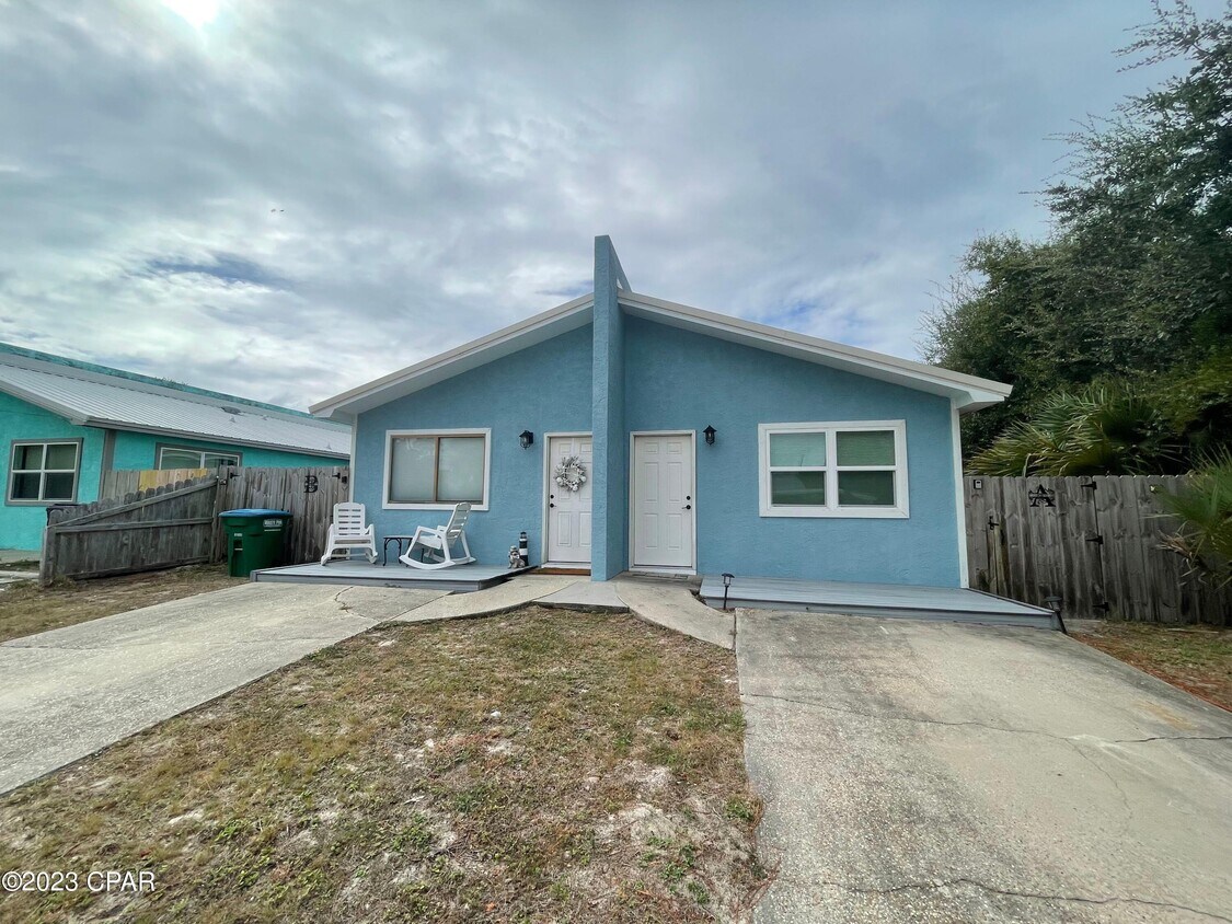 8201 Sunset Ave, Panama City Beach, FL 32408 Townhome Rentals in