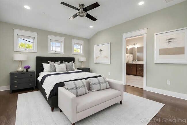 Foto del edificio - Stunning 3-Bedroom Townhome in Black Mountain's Sweet Birch Commons