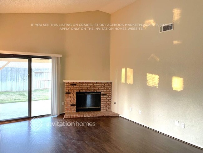 Building Photo - 33777 Northview Ln
