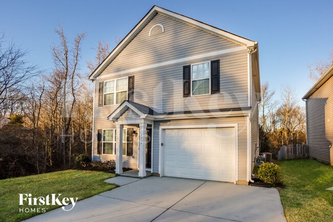 Building Photo - 4924 Abercromby St