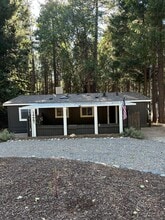 Building Photo - 14667 Bridgeport Cir