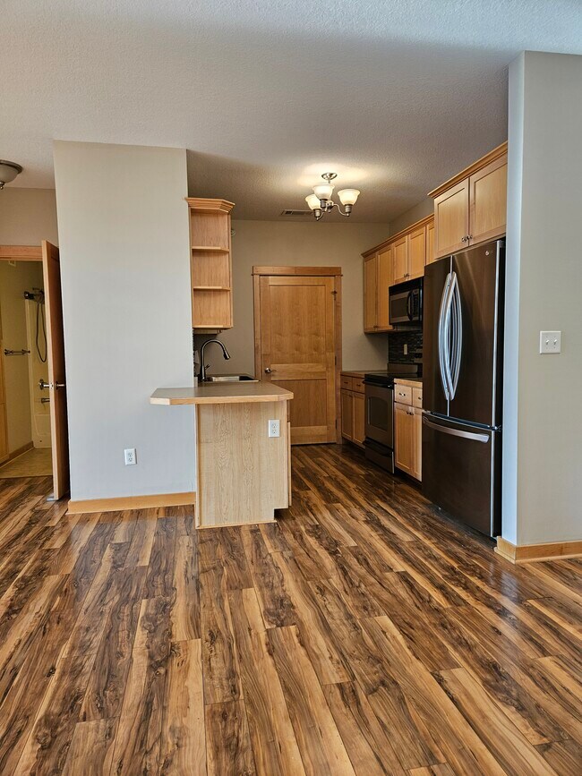 14937 60th St N Unit 205, Stillwater, MN 55082 Condo for Rent in