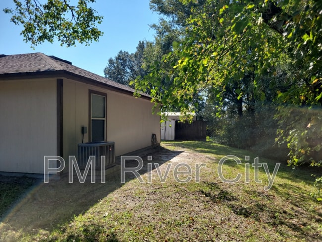 Building Photo - 4732 Fireside Ct