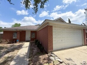 Building Photo - 5328 Tallowpine Terrace