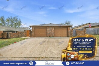 Building Photo - 10259 Aurora Dr