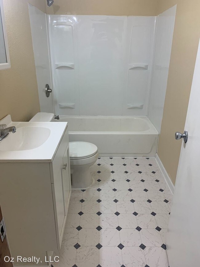 Foto del edificio - 2 br, 1 bath House - 1505 Primrose Avenue