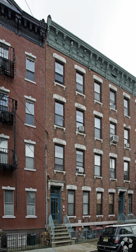Primary Photo - 397-399 2nd St