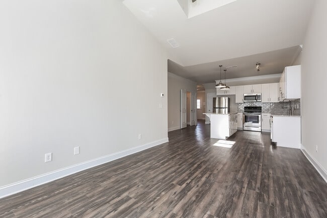 Building Photo - 207 Riley Cir