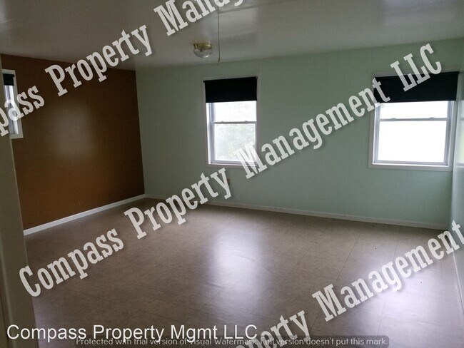 Building Photo - 4934 Amish Rd