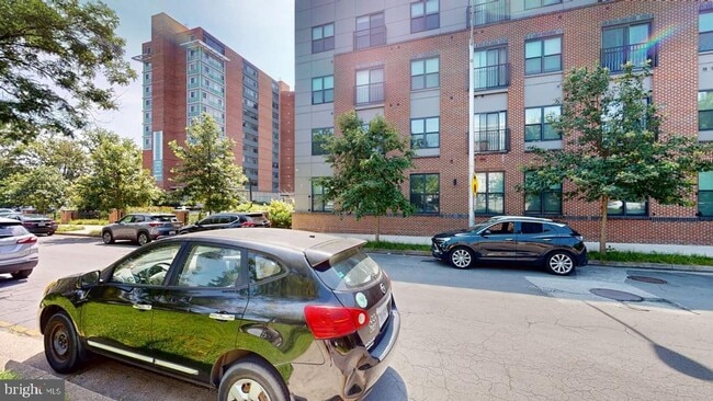 Building Photo - 301 McMechen St